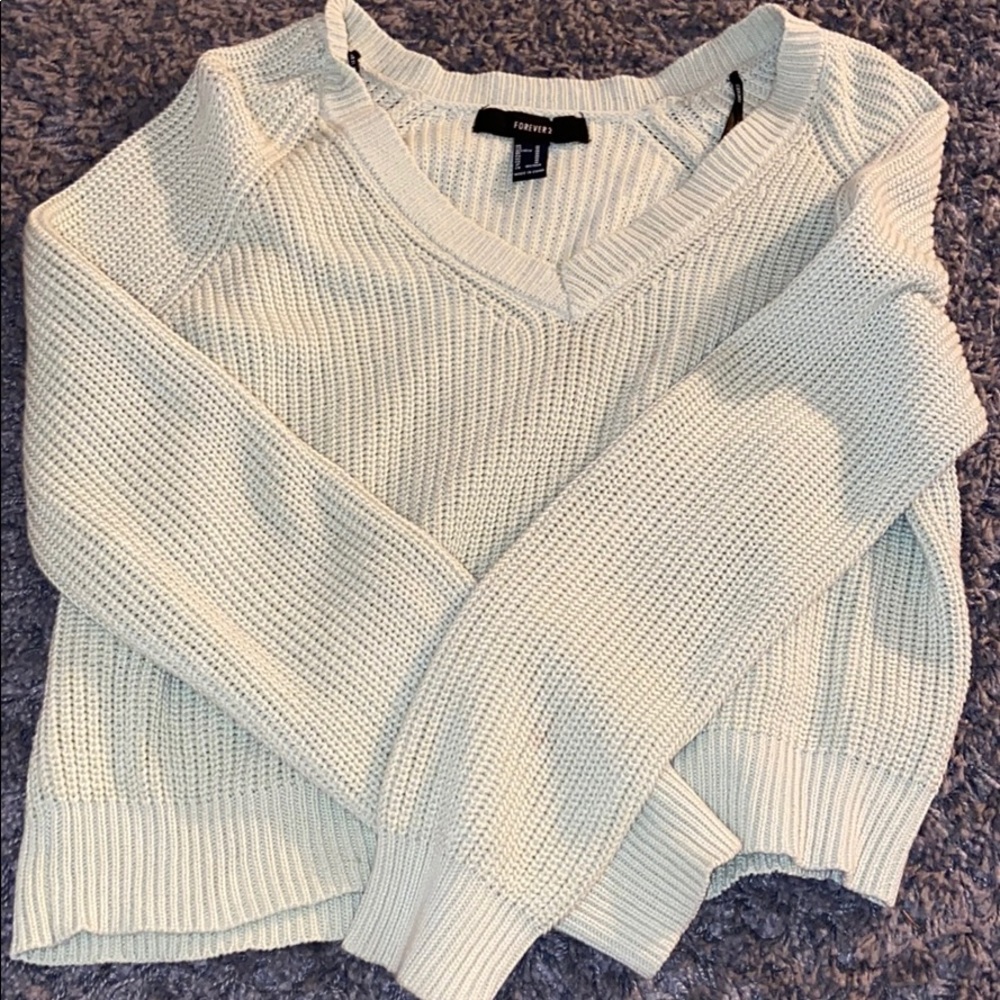 Green cropped sweater